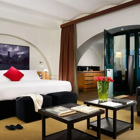 Bed and Breakfast Margutta 54 Luxury