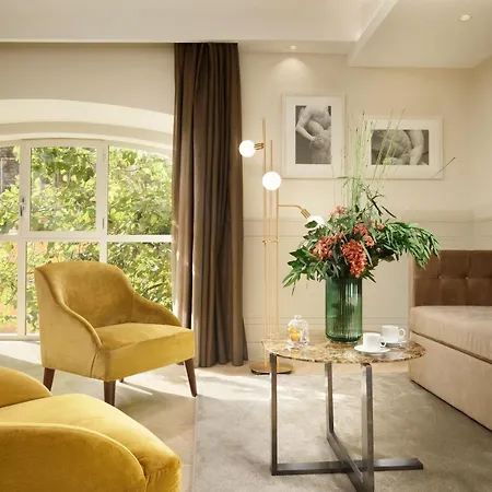 Margutta 54 Luxury Bed & Breakfast 4*